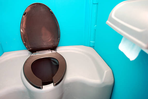 Best Portable toilet rental cost  in Kouts, IN